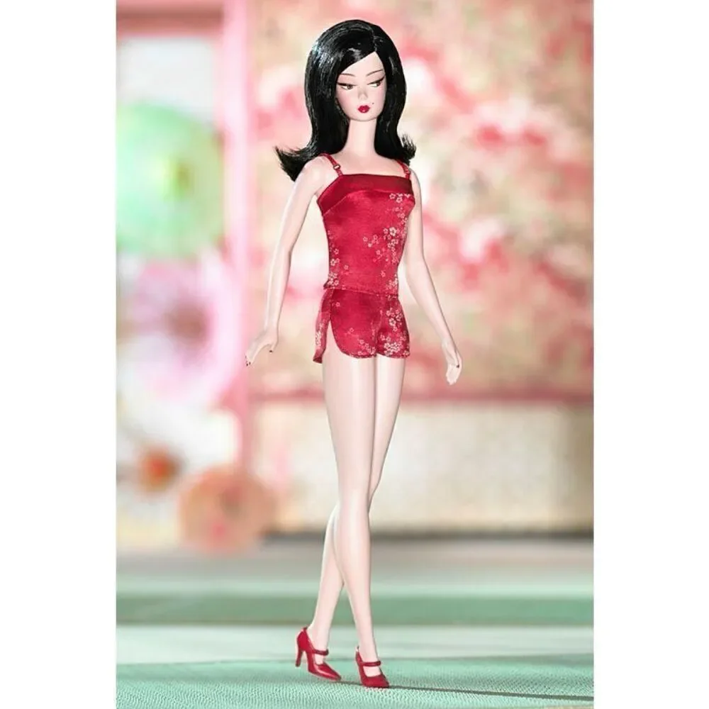 Barbie Fashion Model Collection 2004 Chinoiserie Red Sunset Barbie Doll - Gold L